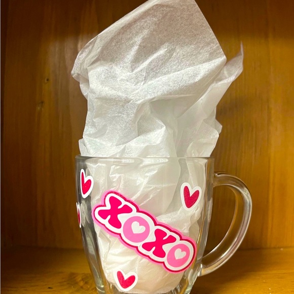 Valentine’s Day glassware - Picture 1 of 3